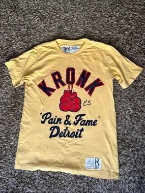 Roots of Fight KRONK Yellow 'Pain & Fame' Detroit Graphic Tee - Men’s Small